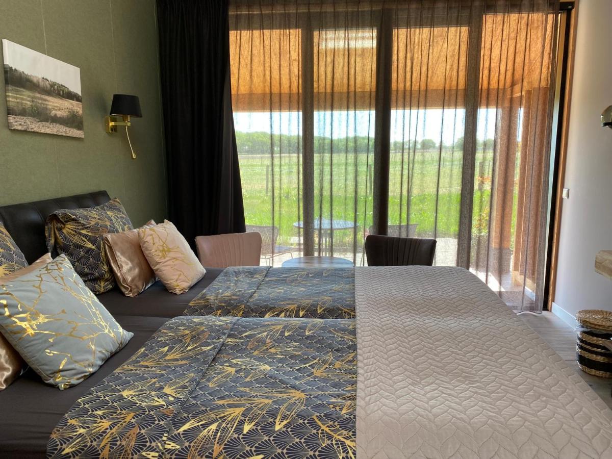 'T Heidepaleis Bed & Breakfast Garderen Ngoại thất bức ảnh