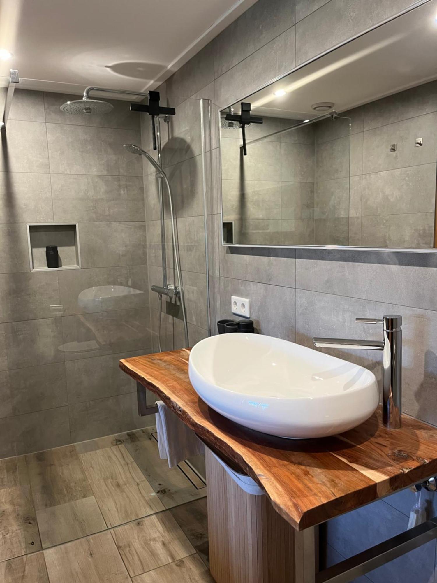 'T Heidepaleis Bed & Breakfast Garderen Ngoại thất bức ảnh